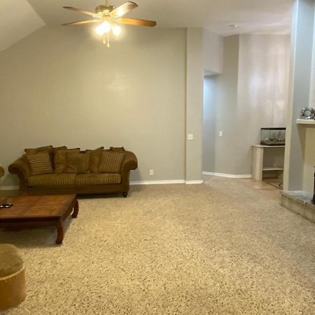 Beautiful Peaceful Desirable Home In Madera Rancho Exterior foto