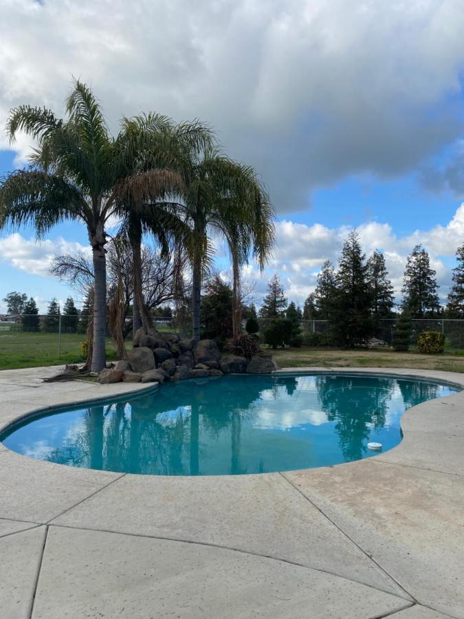 Beautiful Peaceful Desirable Home In Madera Rancho Exterior foto